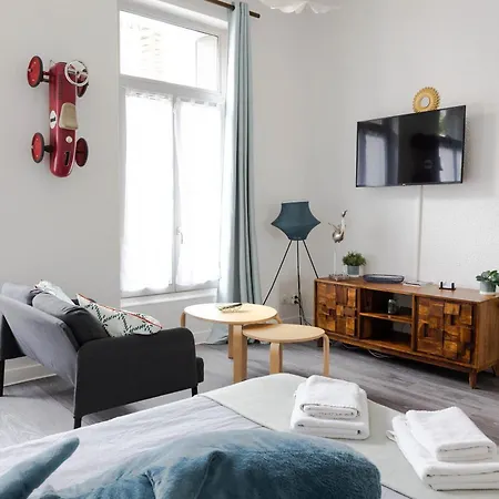 Lägenhet Appartunique - Chez Murillo Vichy